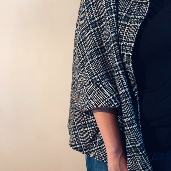 Vintage houndstooth cape - Picture 6 of 6